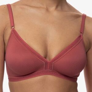 Dorina Womens 34C 36C Tiffany Bralette Deep Pink Wire Free Non Padded Back Close